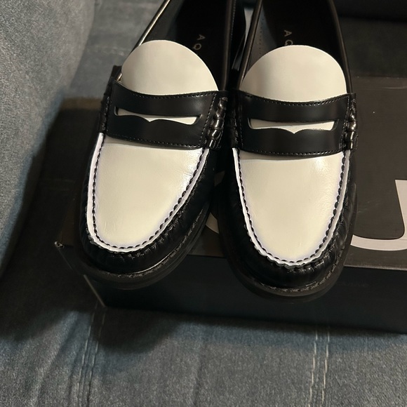 Classic Black and White Loafers - Picture 3 of 11